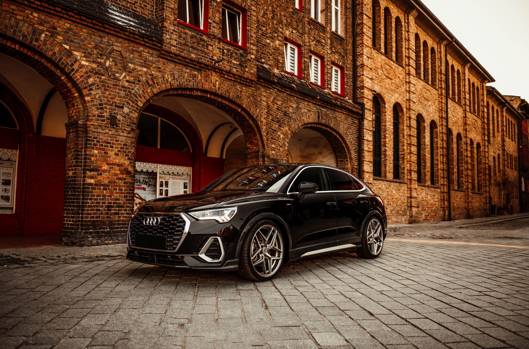 Audi Q3 / SQ3 / RSQ3