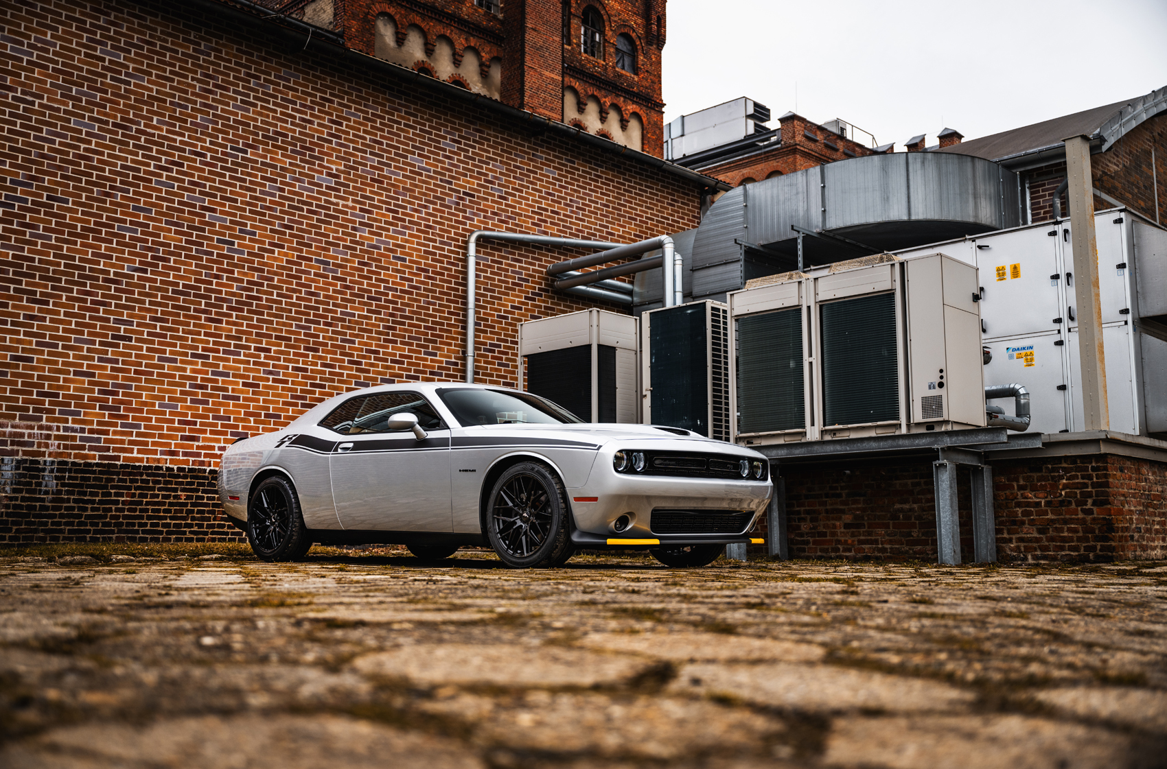 Dodge Challenger