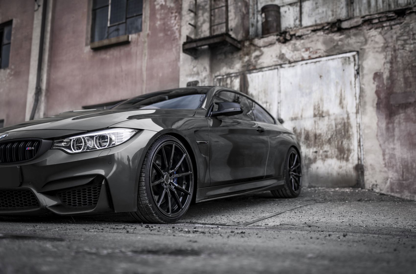 BMW 4 Series / M4