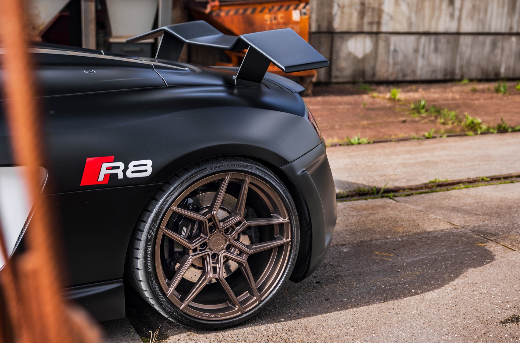 Audi R8