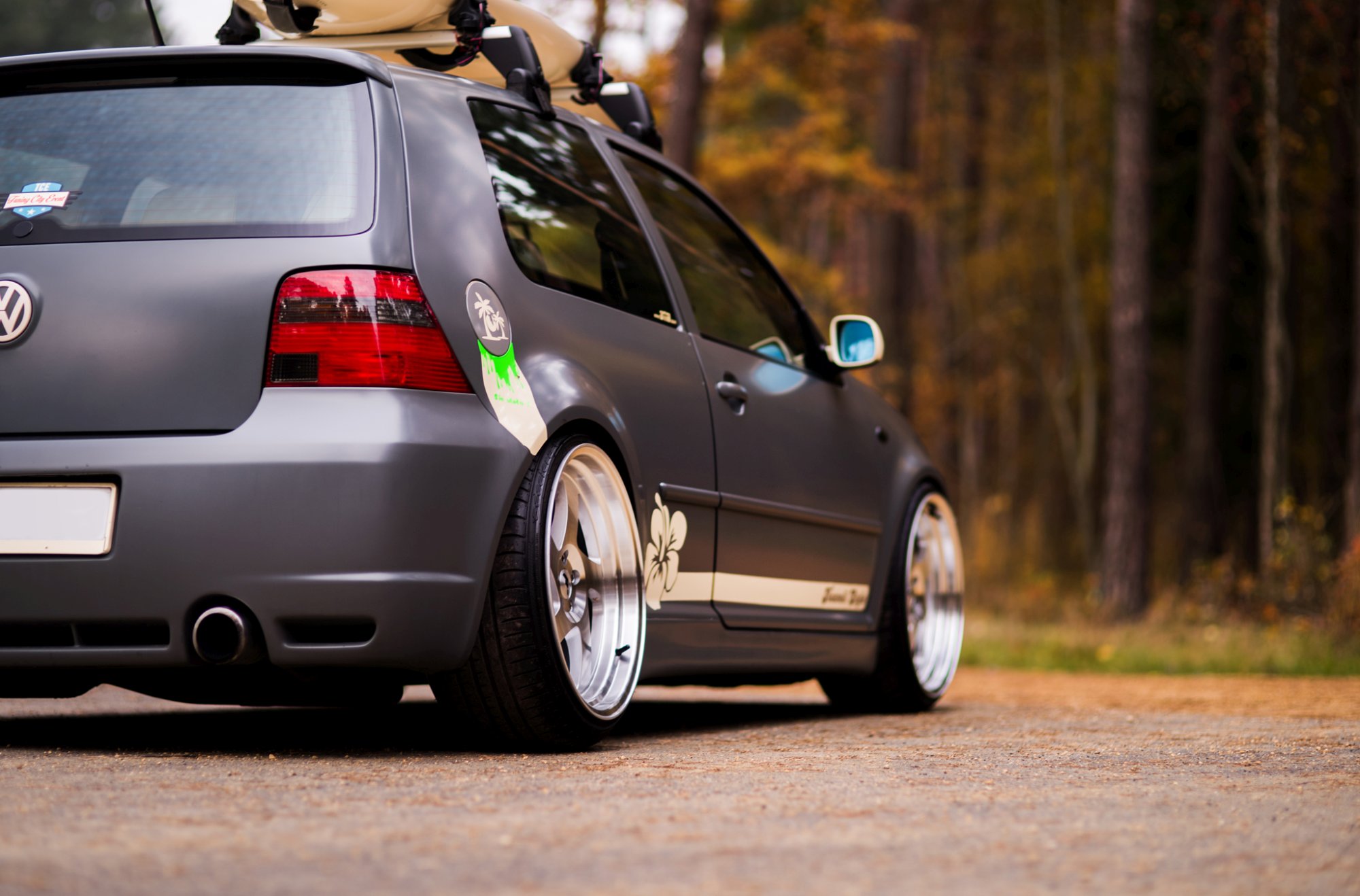 Volkswagen Golf / R / GTI