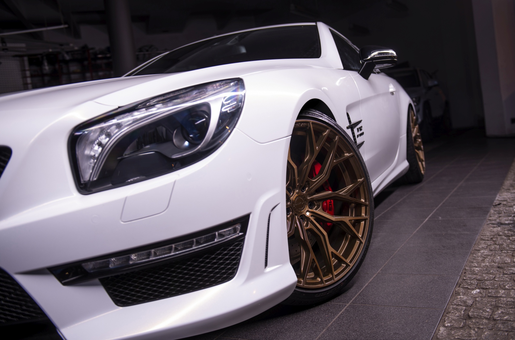 Mercedes-Benz SL / SL63