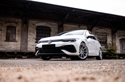 Volkswagen Golf Mk8 R