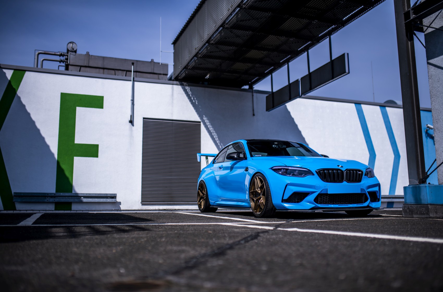 BMW 2 Series / M2