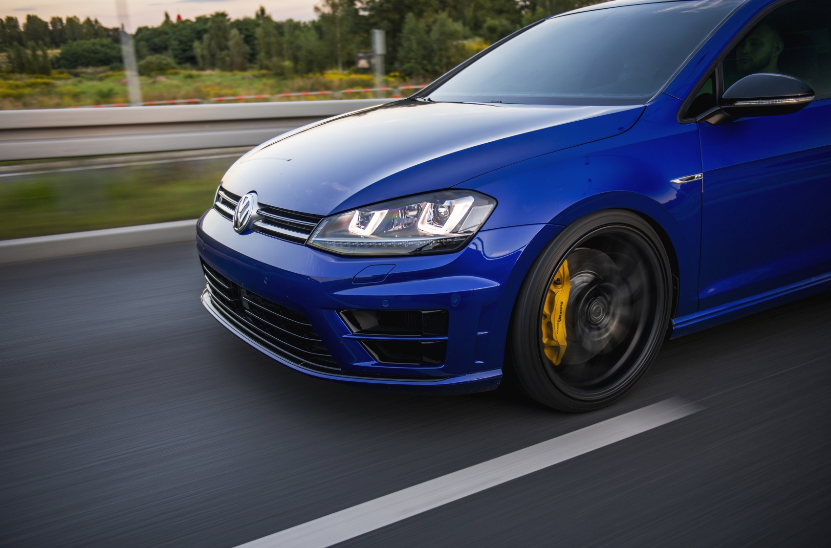 Volkswagen Golf / R / GTI