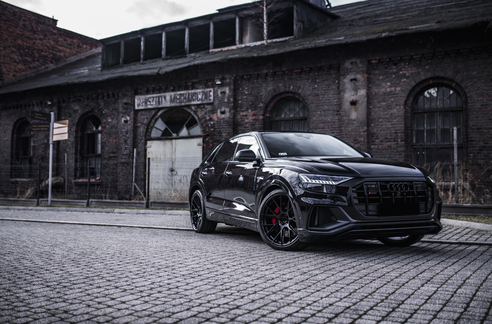 japan-racing-jr42-1257-01