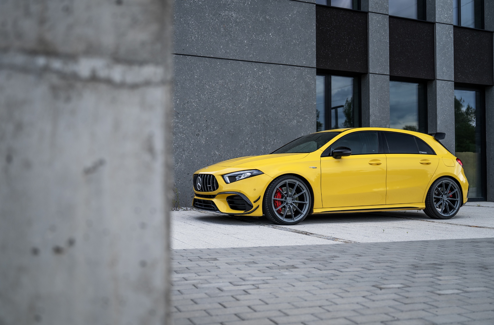 Mercedes A45s AMG