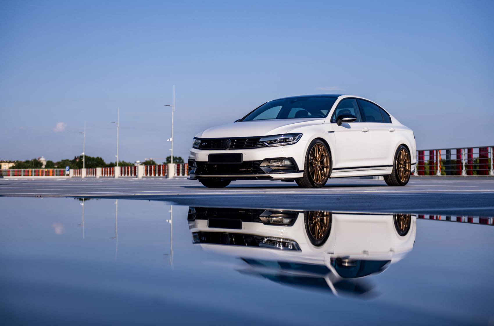 japan-racing-jr37-1749-01