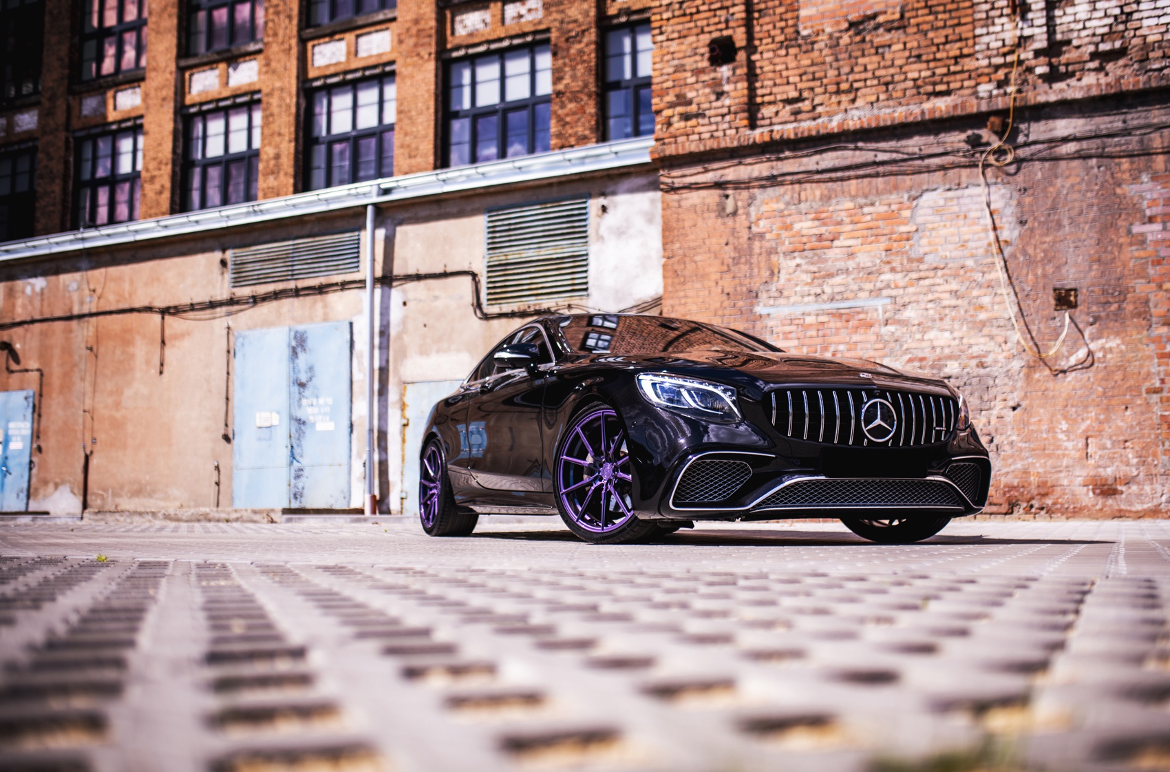 Mercedes-Benz S Class / S63