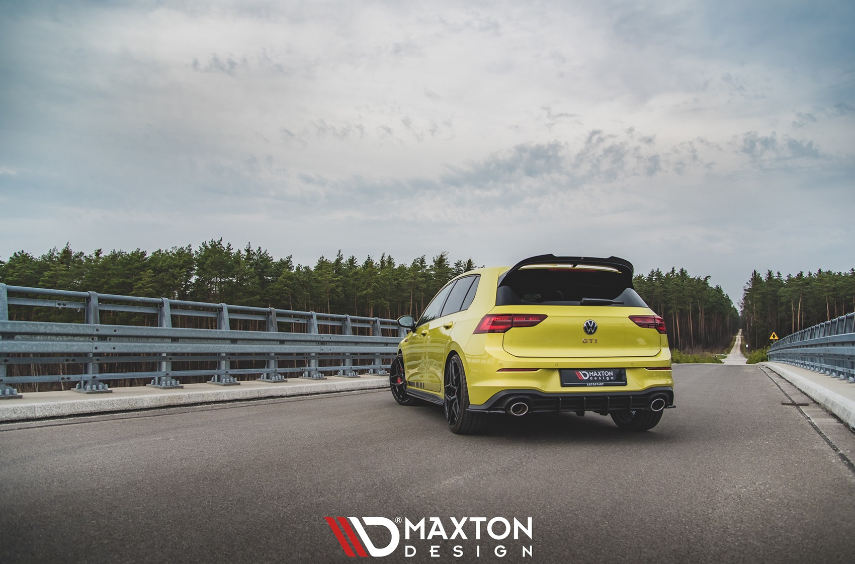 Volkswagen Golf / R / GTI