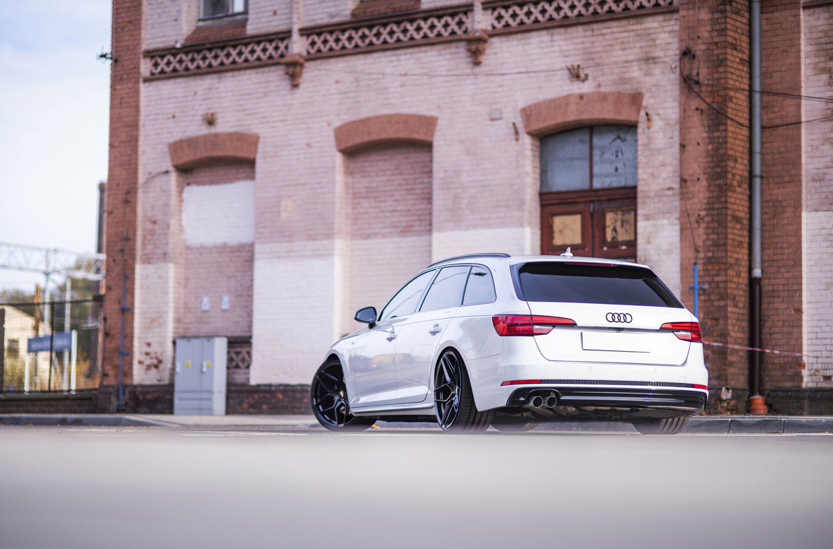 Audi A4 / S4 / RS4