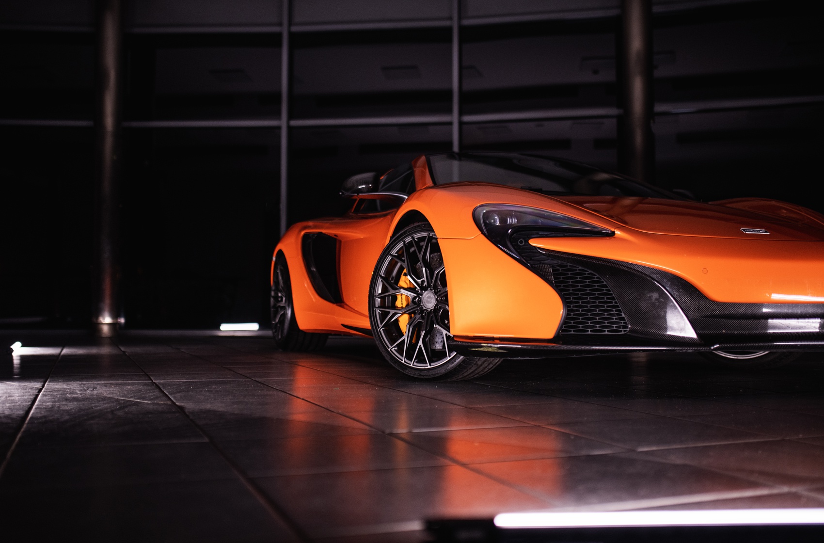 McLaren 650s