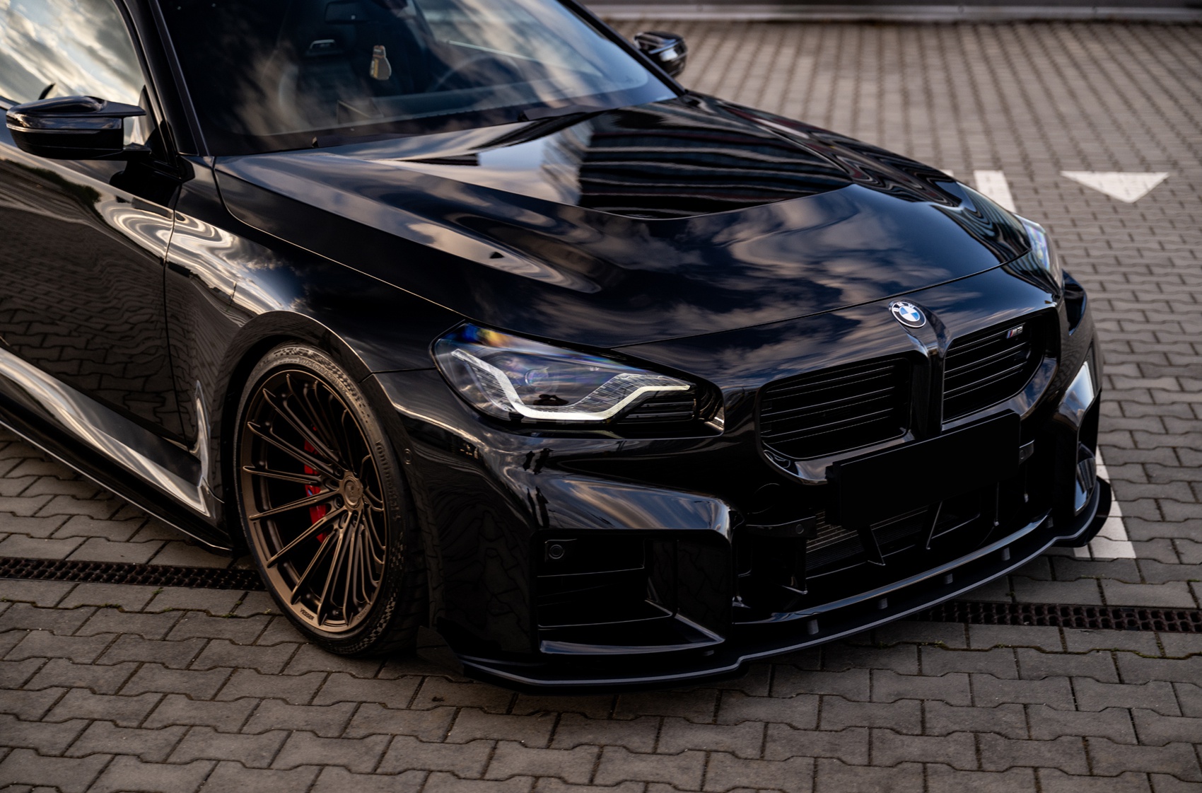 BMW 2 series / M2