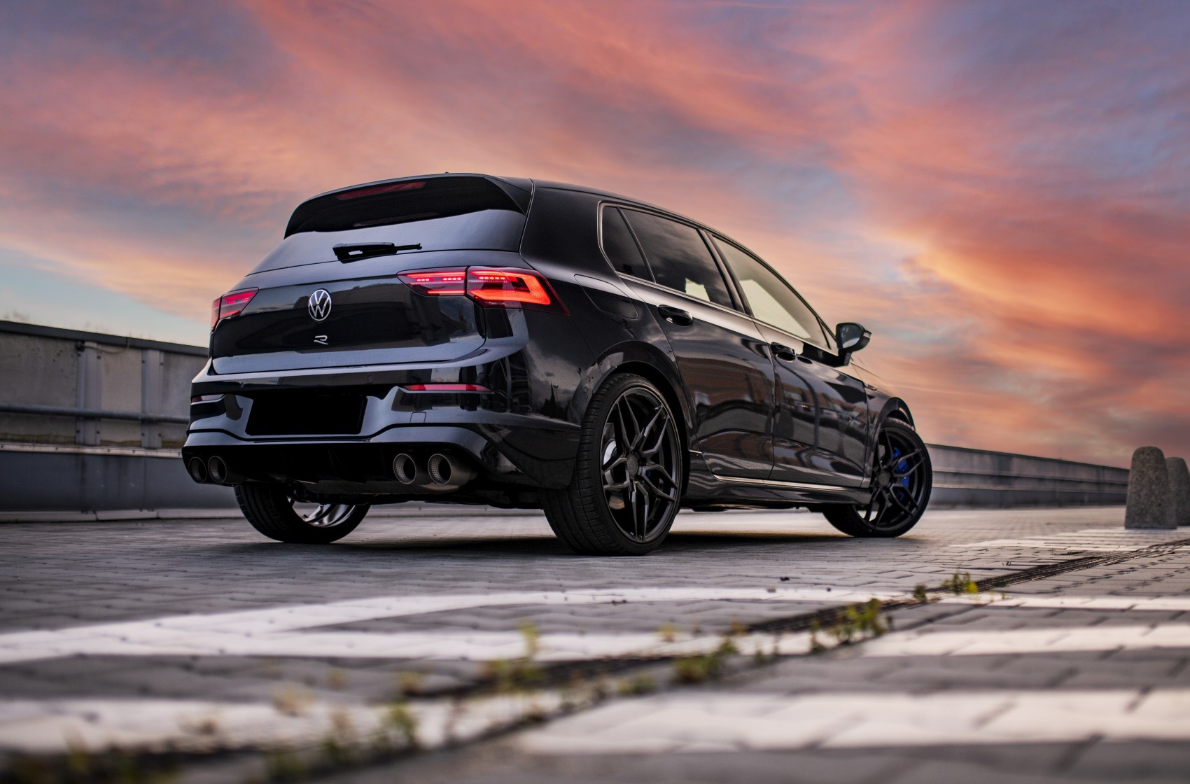 Volkswagen Golf / R / GTI