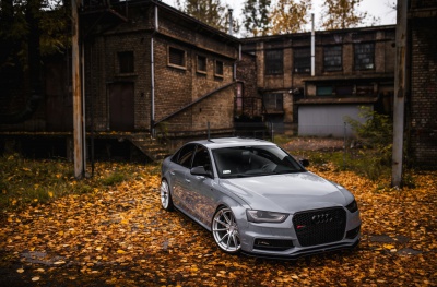 Audi A4 / S4 / RS4