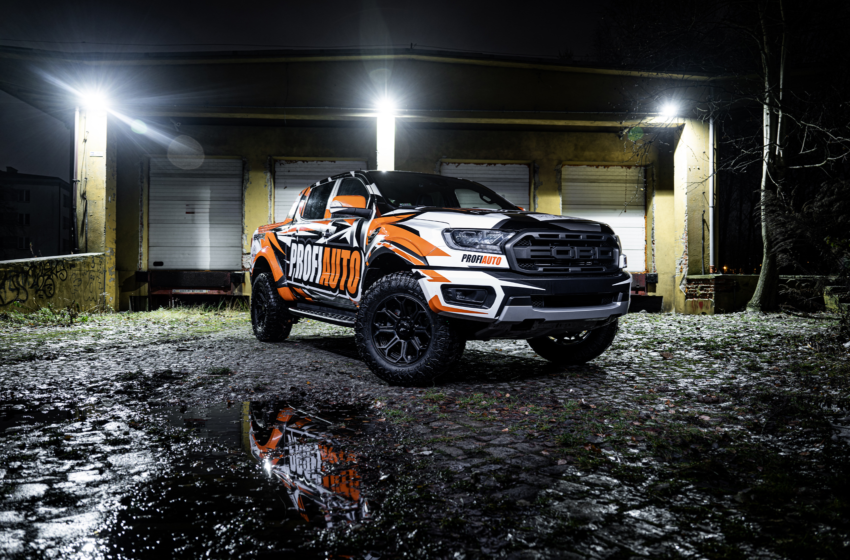 japan-racing-jrx11-1799-01