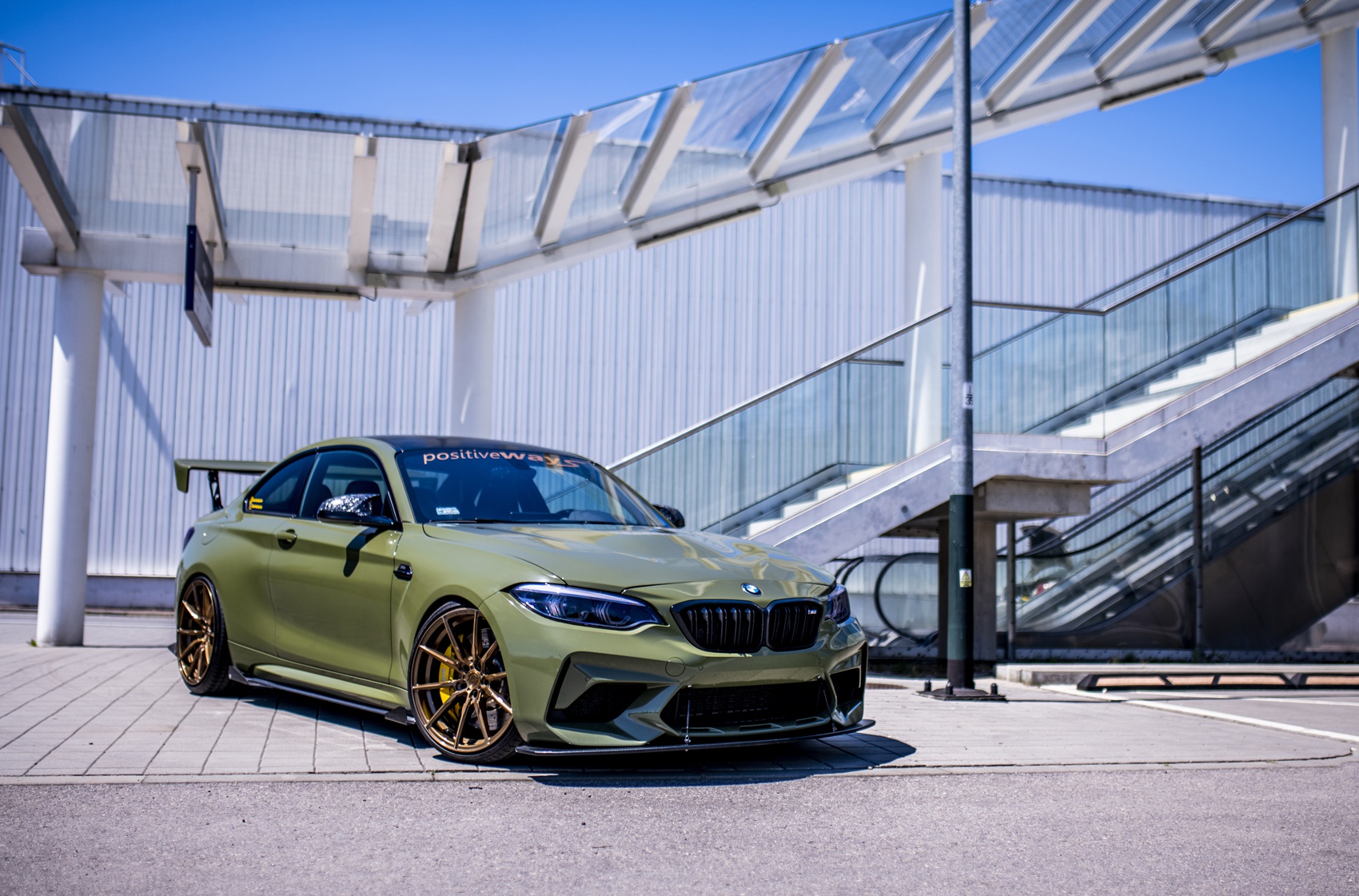 BMW 2 series / M2