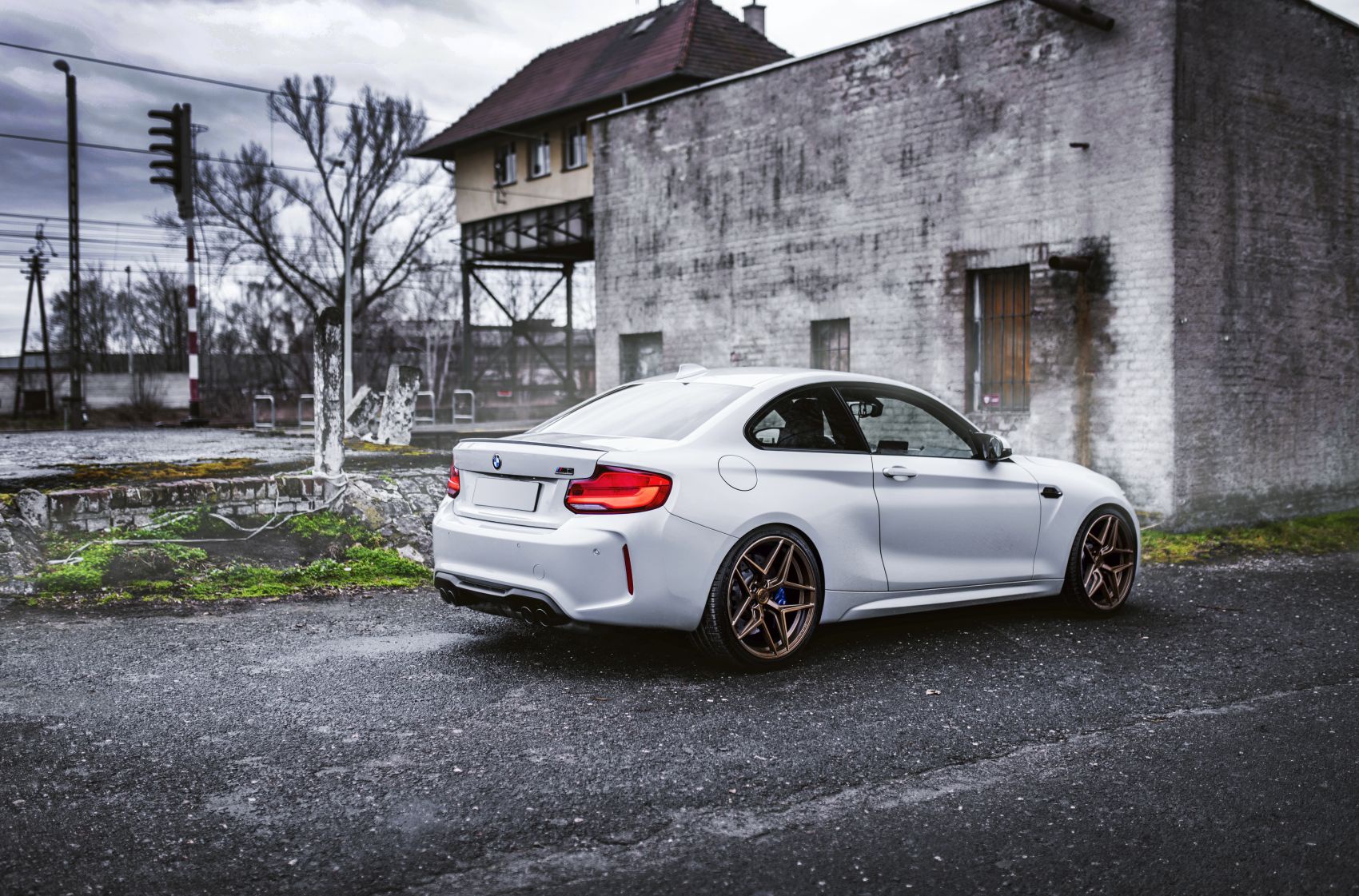 BMW 2 Series / M2