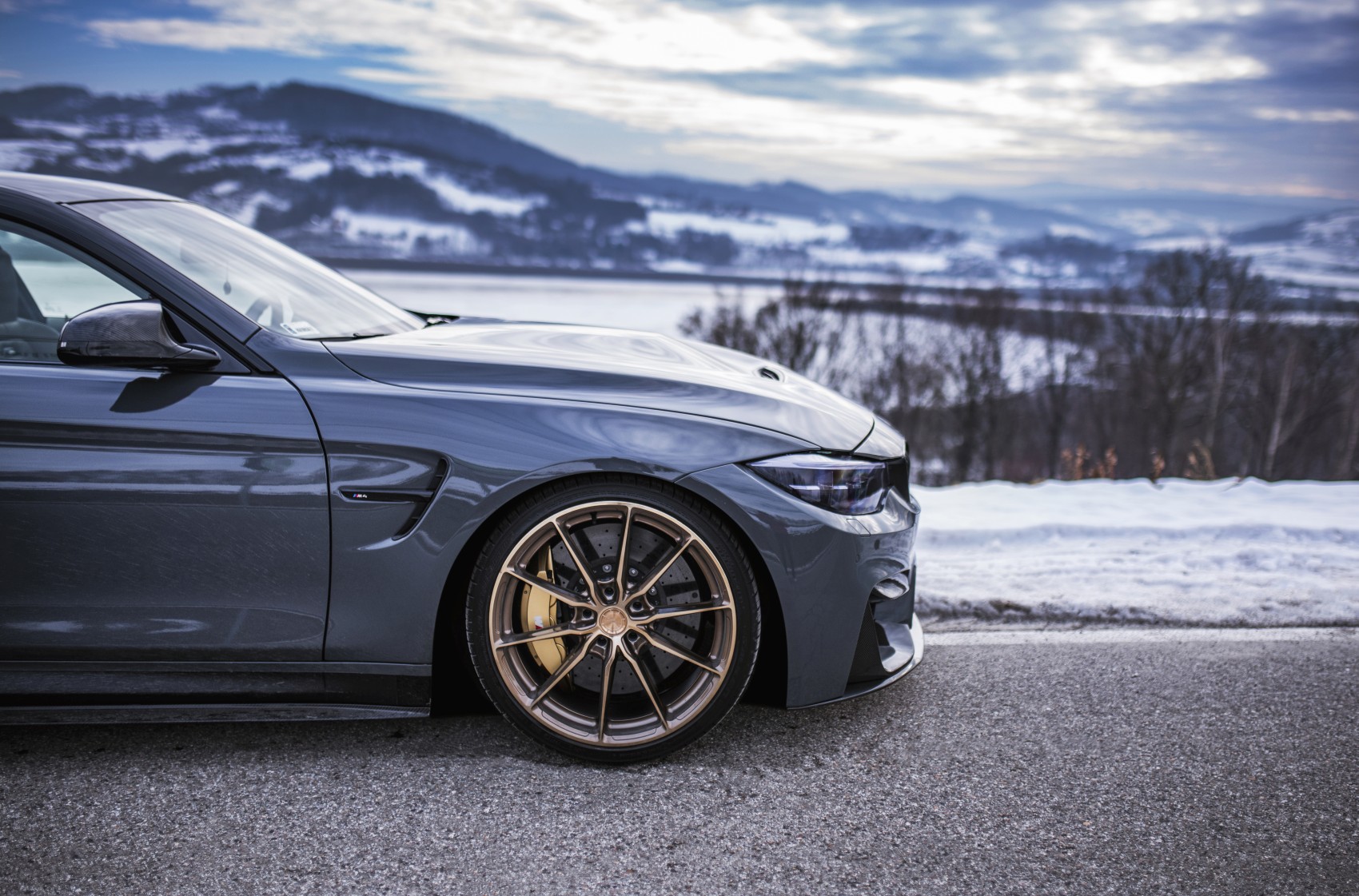 BMW 4 Series / M4