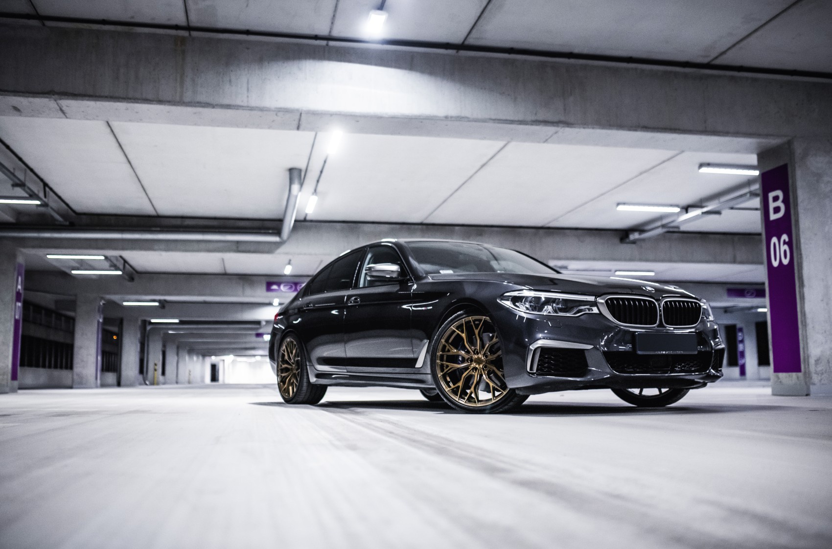 BMW 5 Series / M5