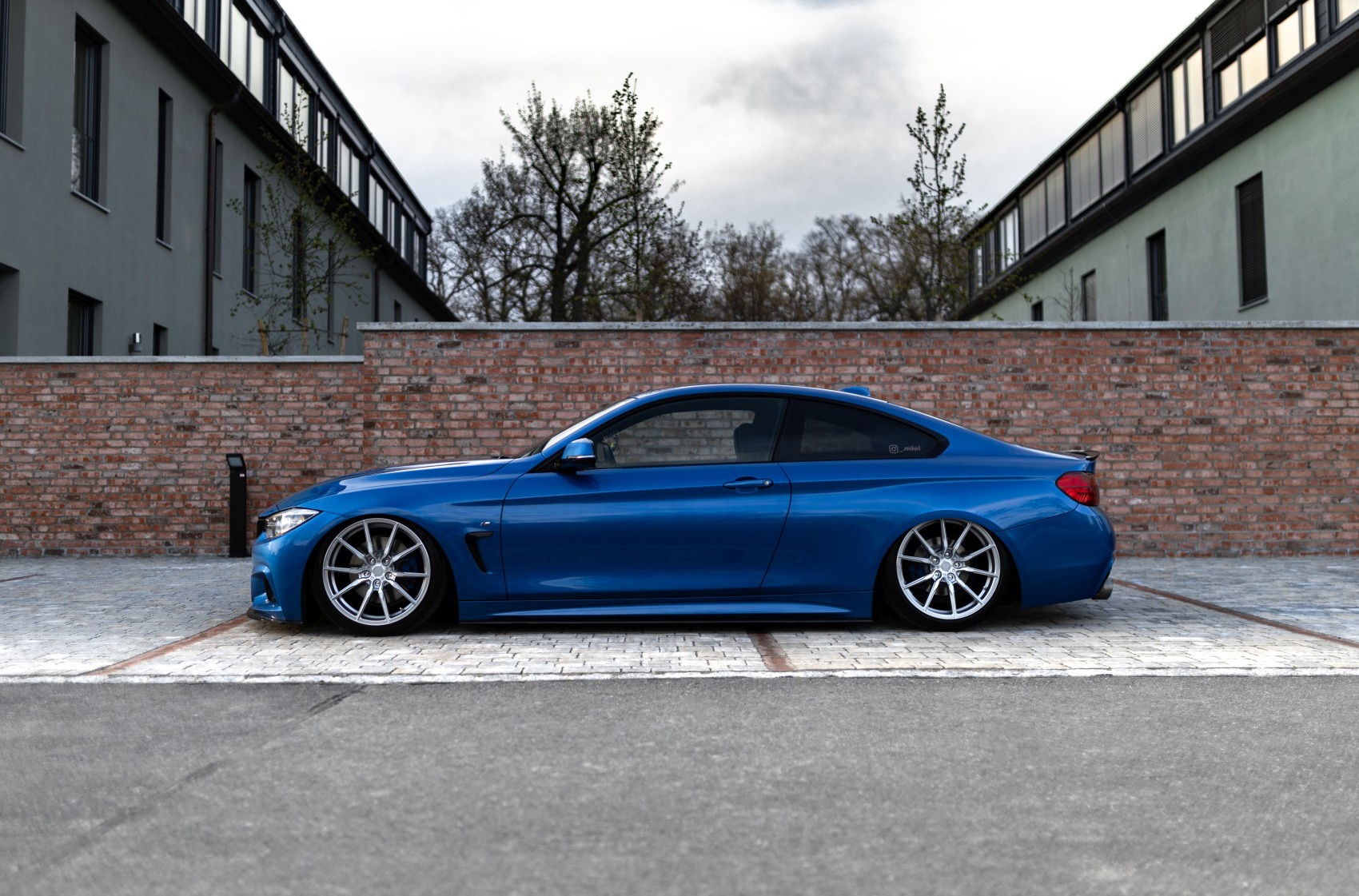 BMW 4 Series / M4
