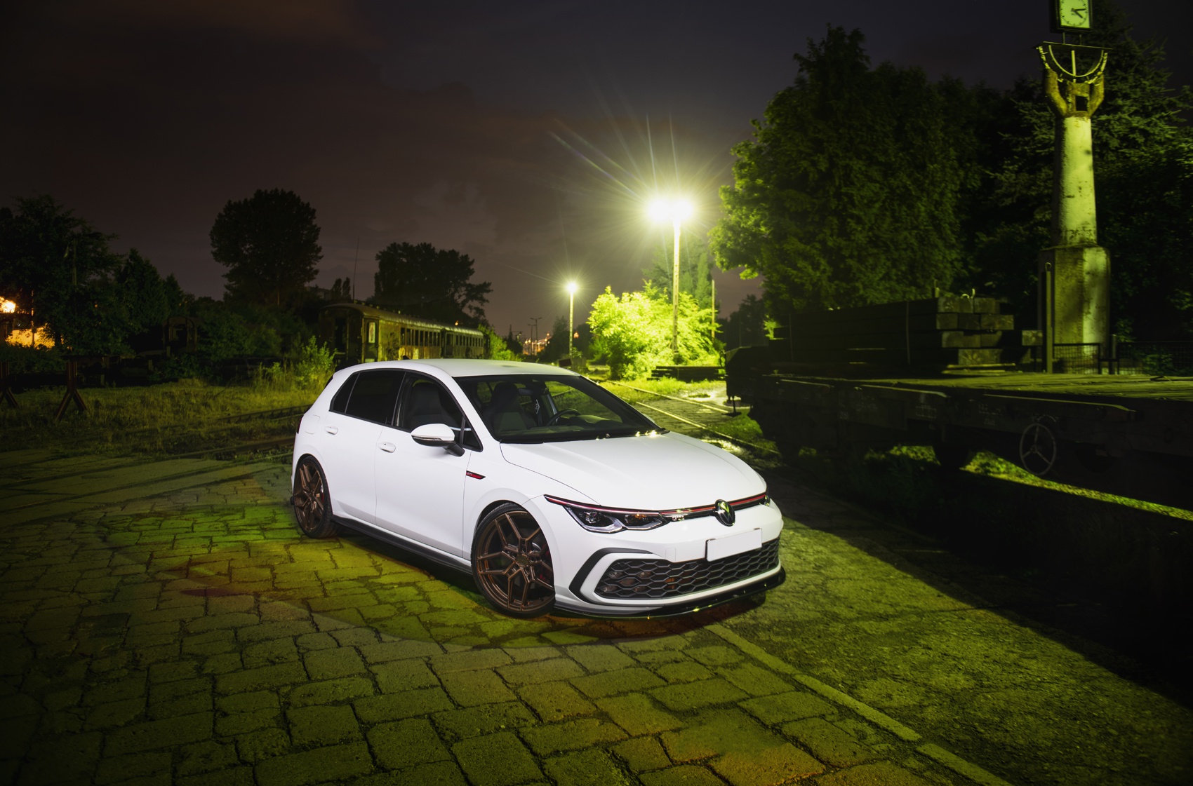 Volkswagen Golf / R / GTI