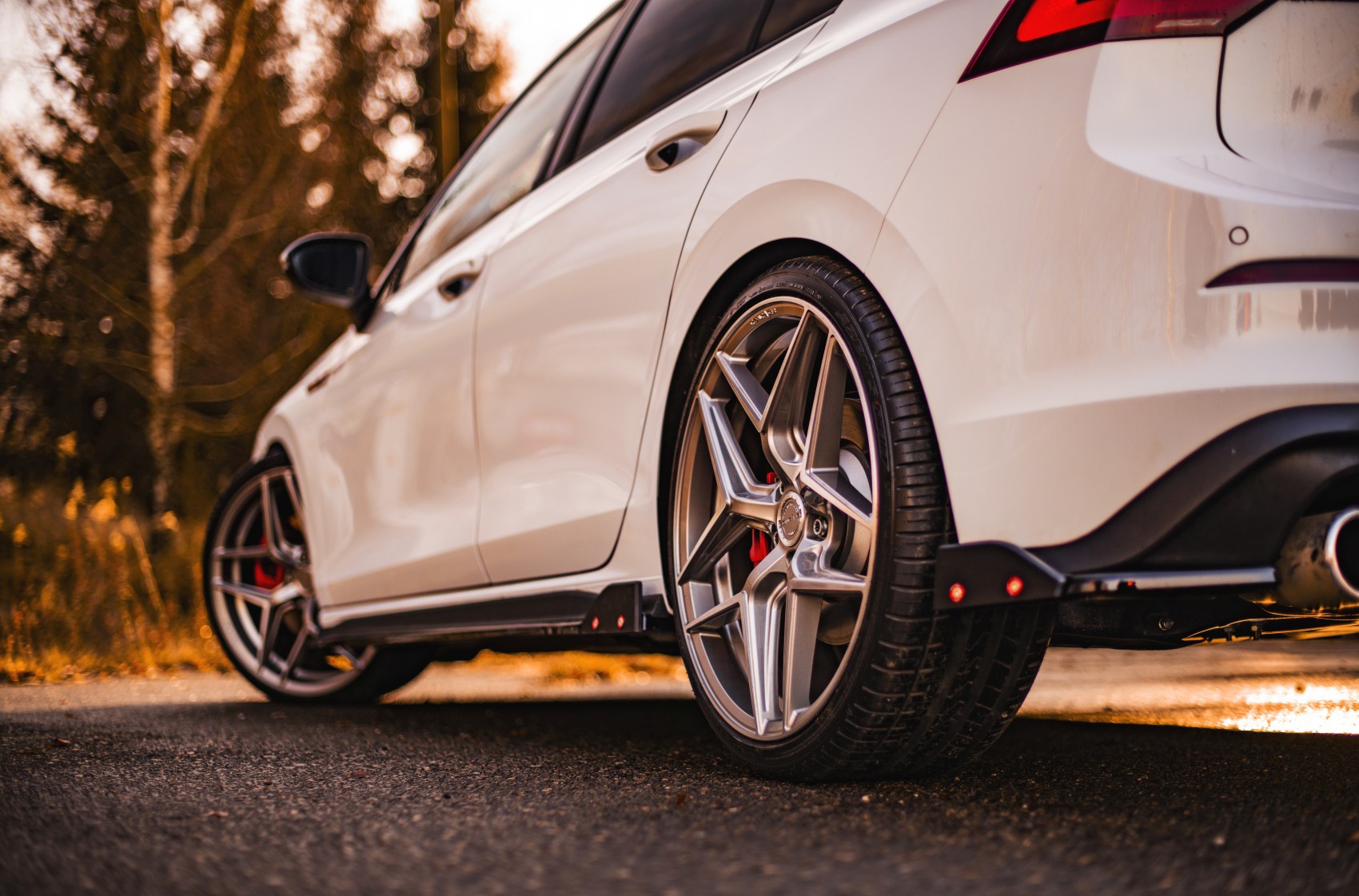 Volkswagen Golf / R / GTI