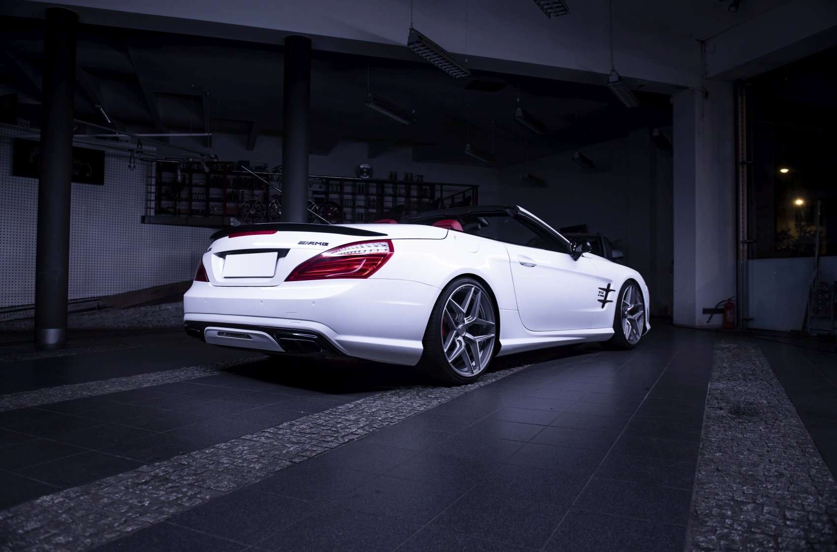 Mercedes-Benz SL / SL63