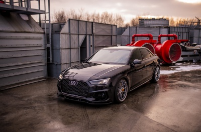 Audi A4 / S4 / RS4