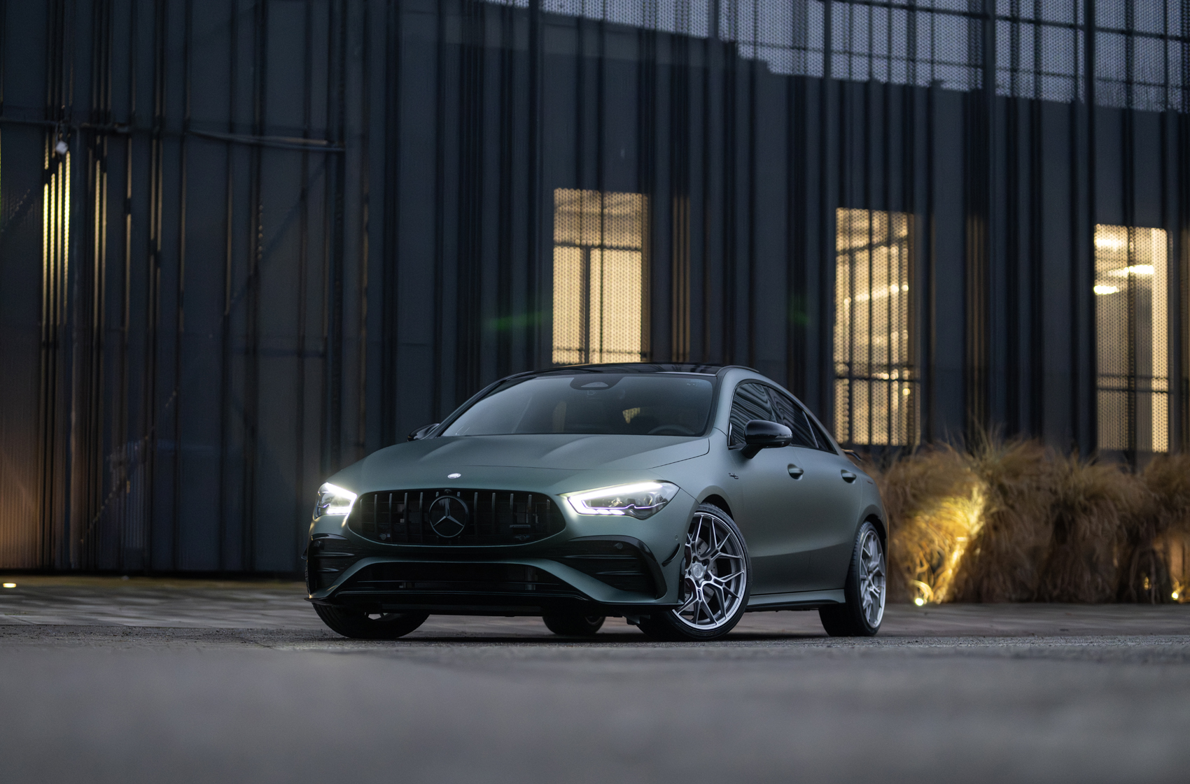 japan-racing-jr51-2612-01