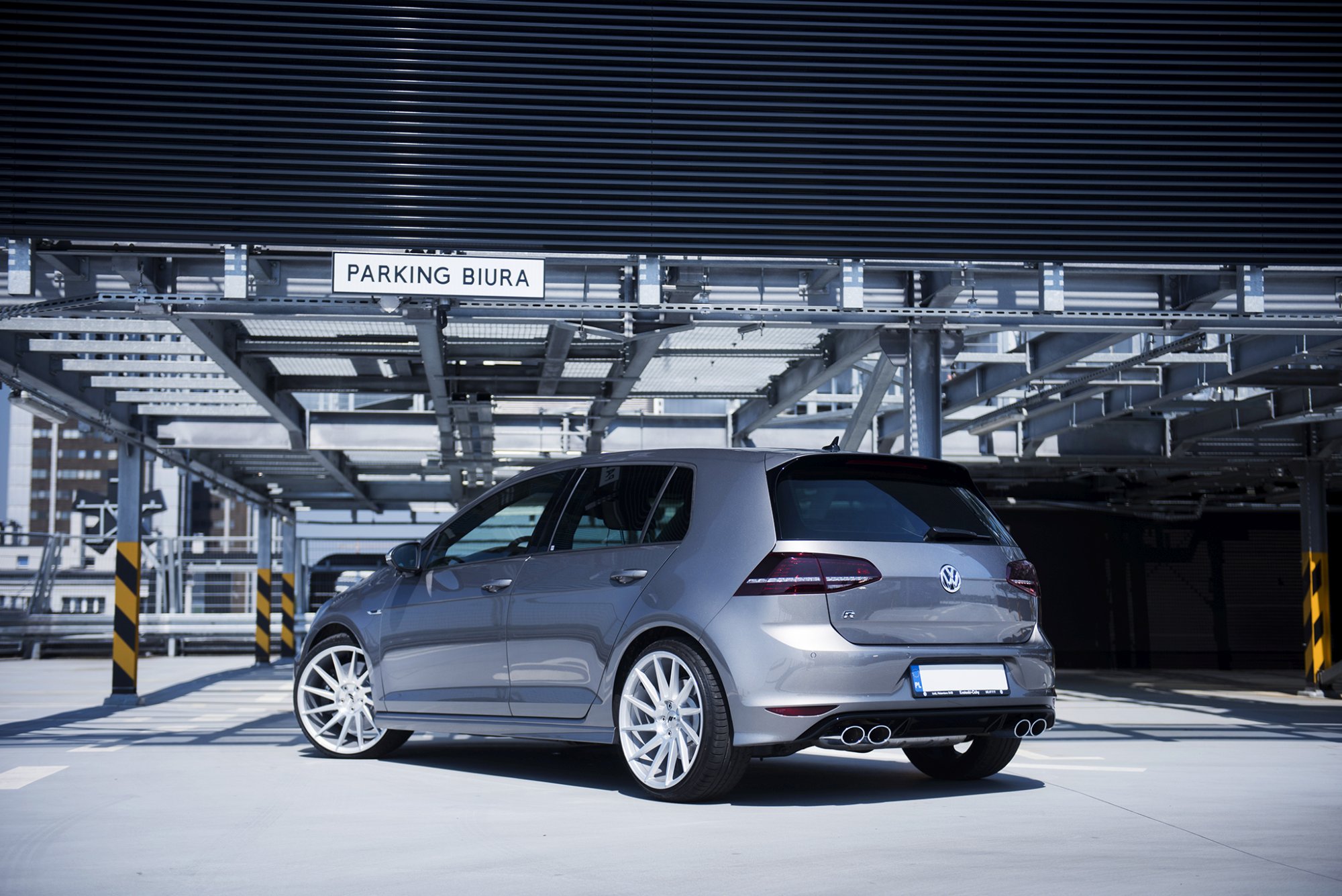 Volkswagen Golf / R / GTI