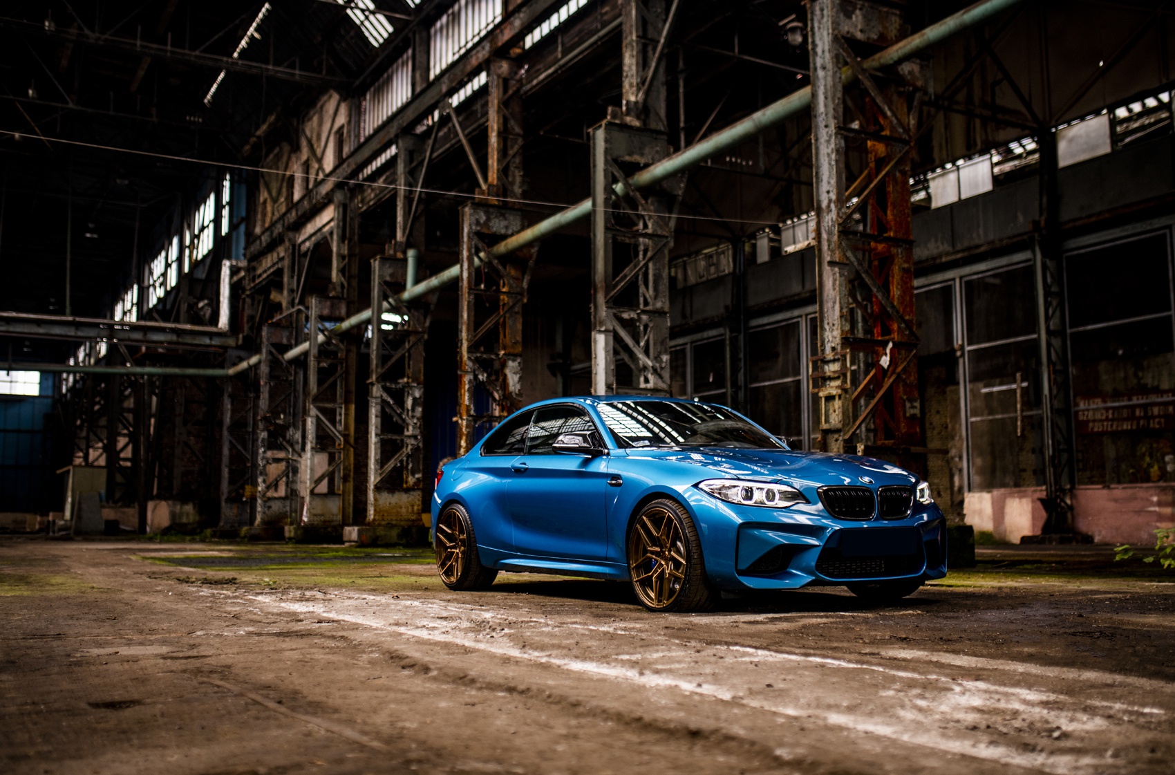 BMW 2 Series / M2