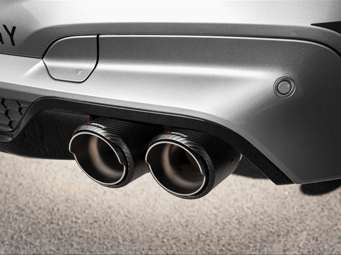 Akrapovic Endrohre 1