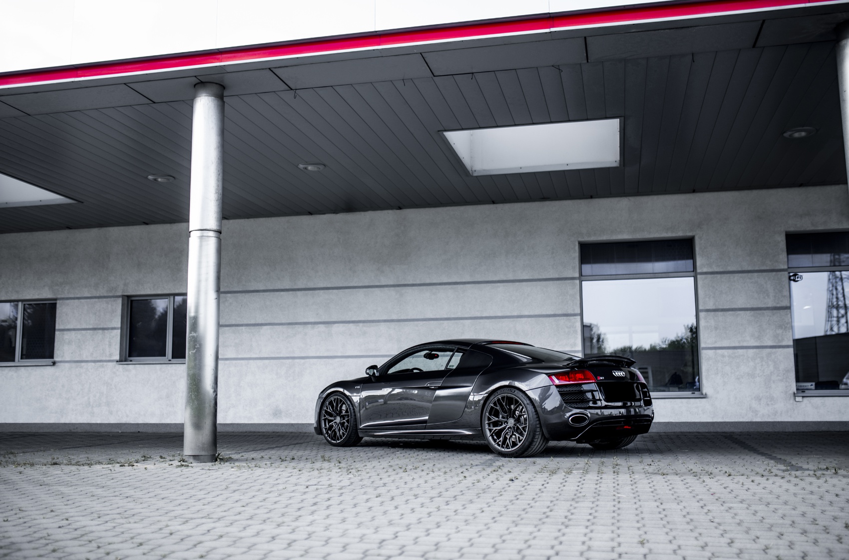 Audi R8