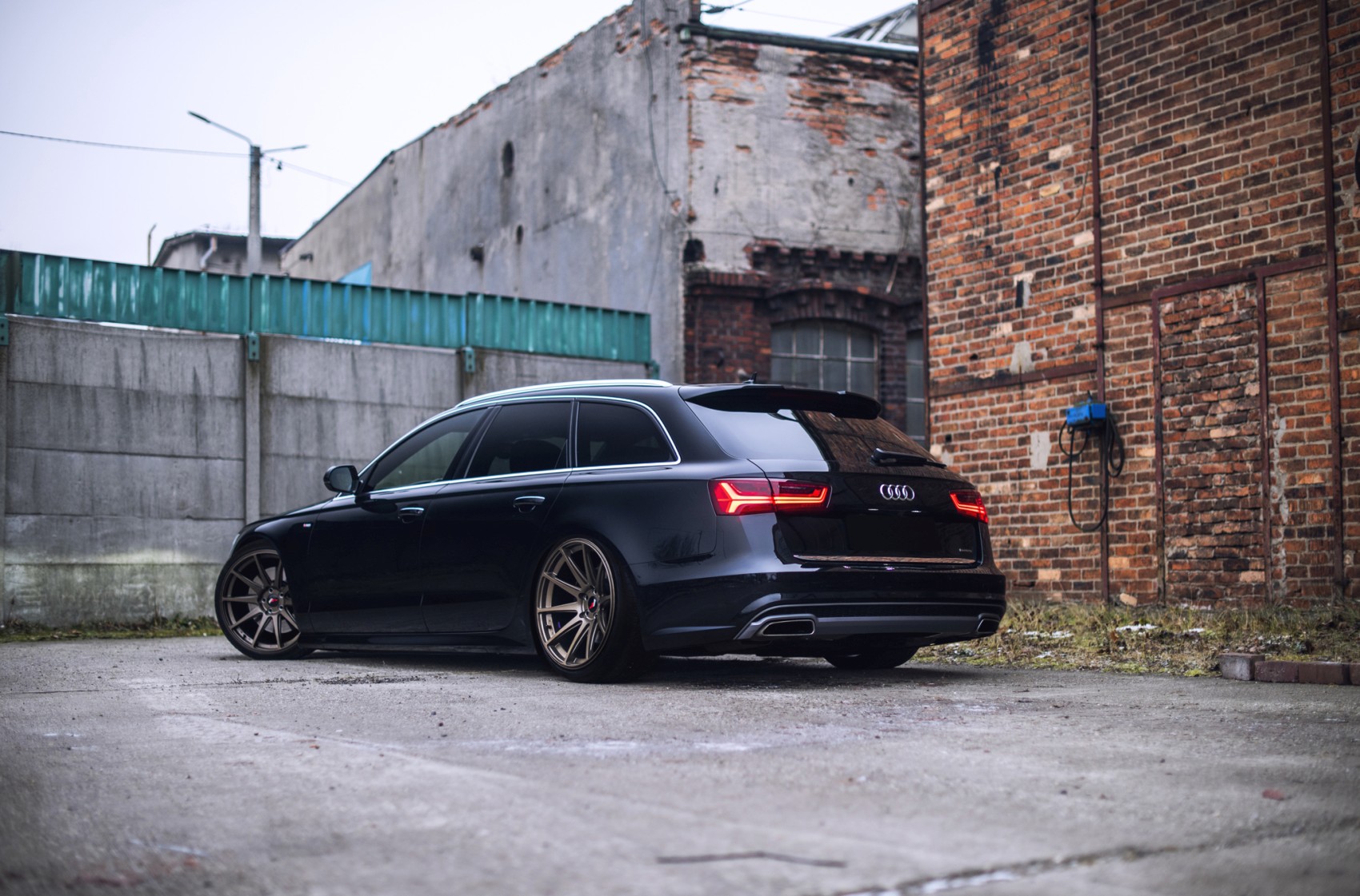 Audi A6 / S6 / RS6