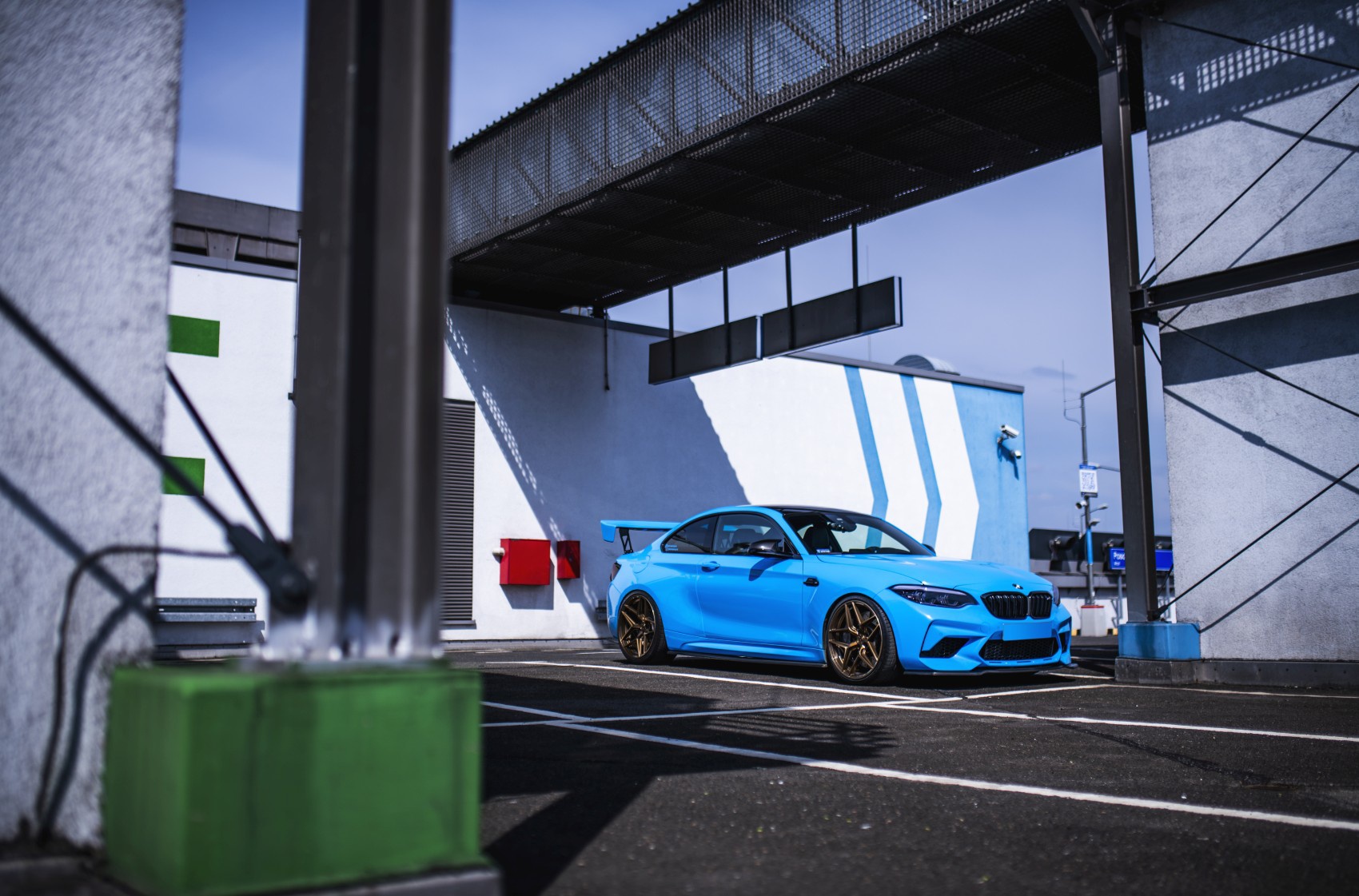 BMW 2 Series / M2
