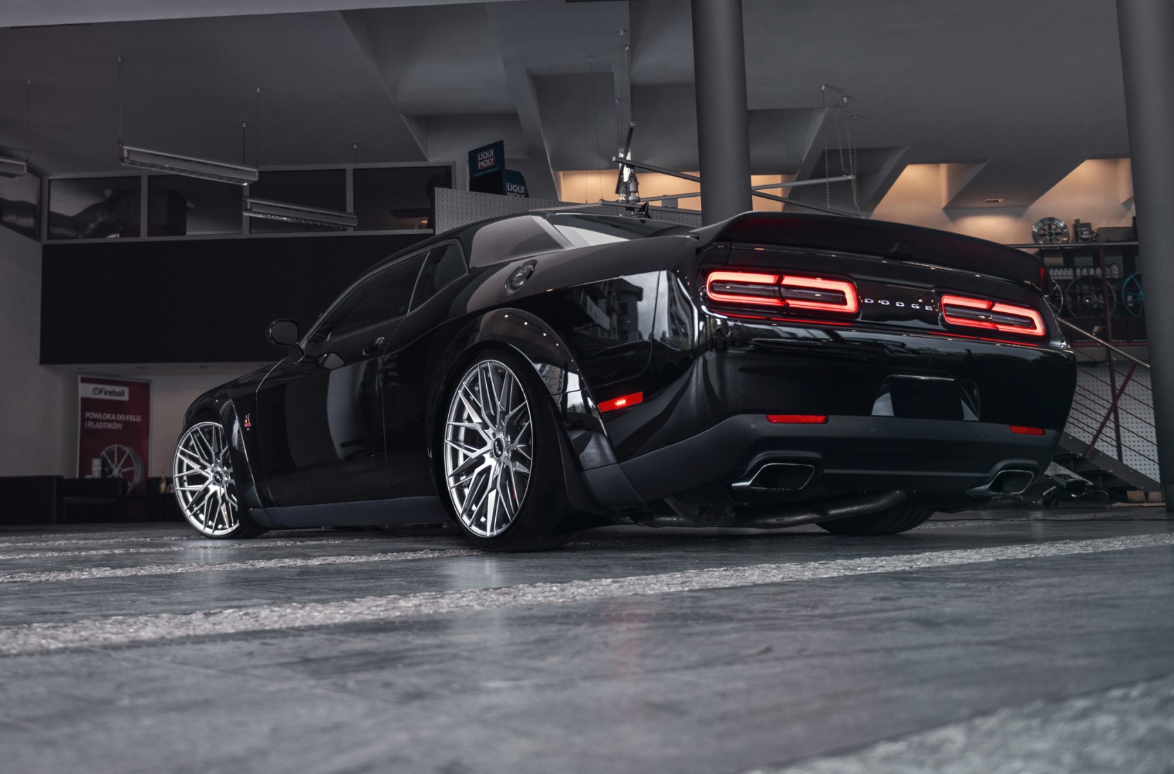 Dodge Challenger