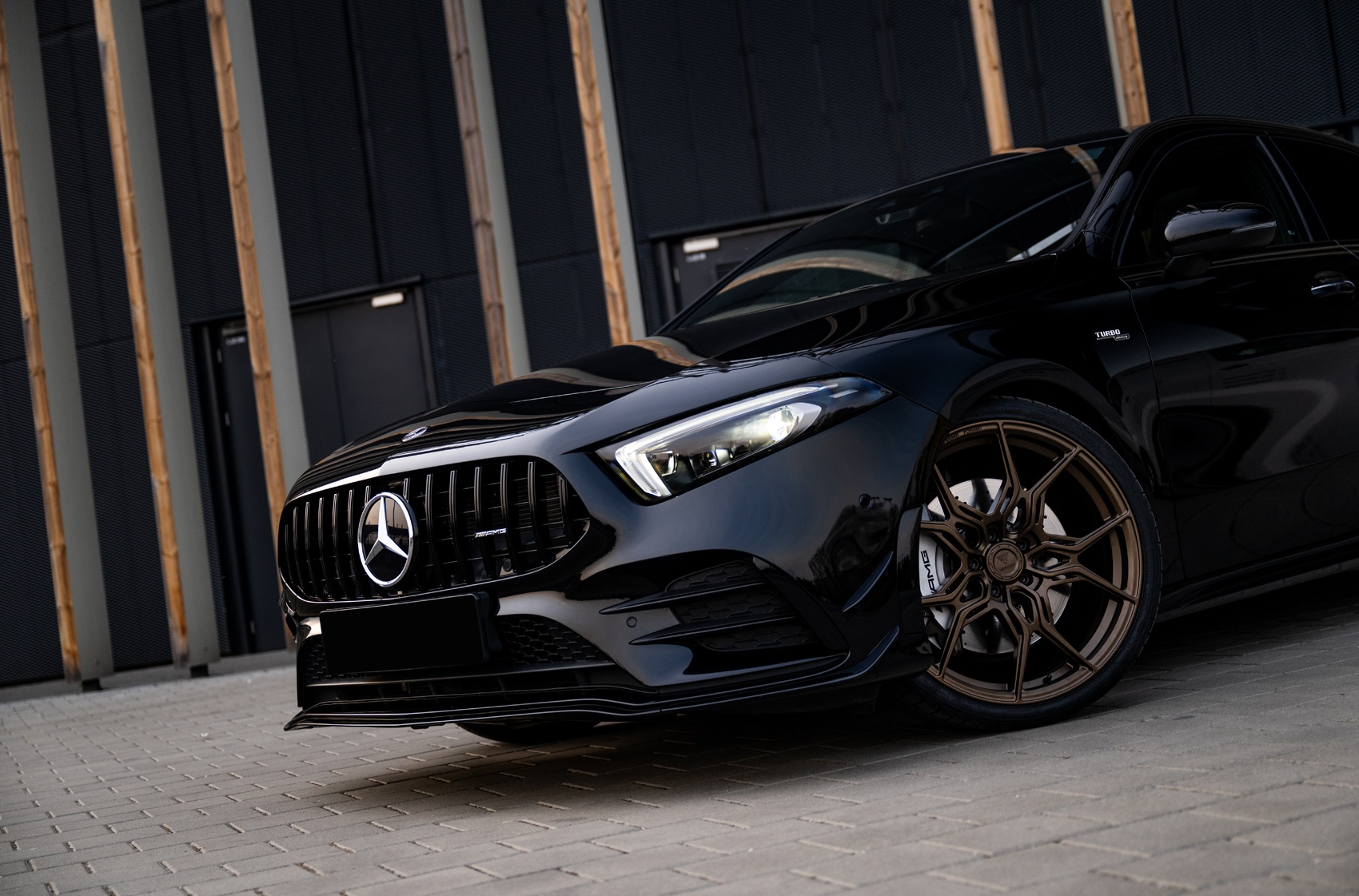 Mercedes A35 AMG
