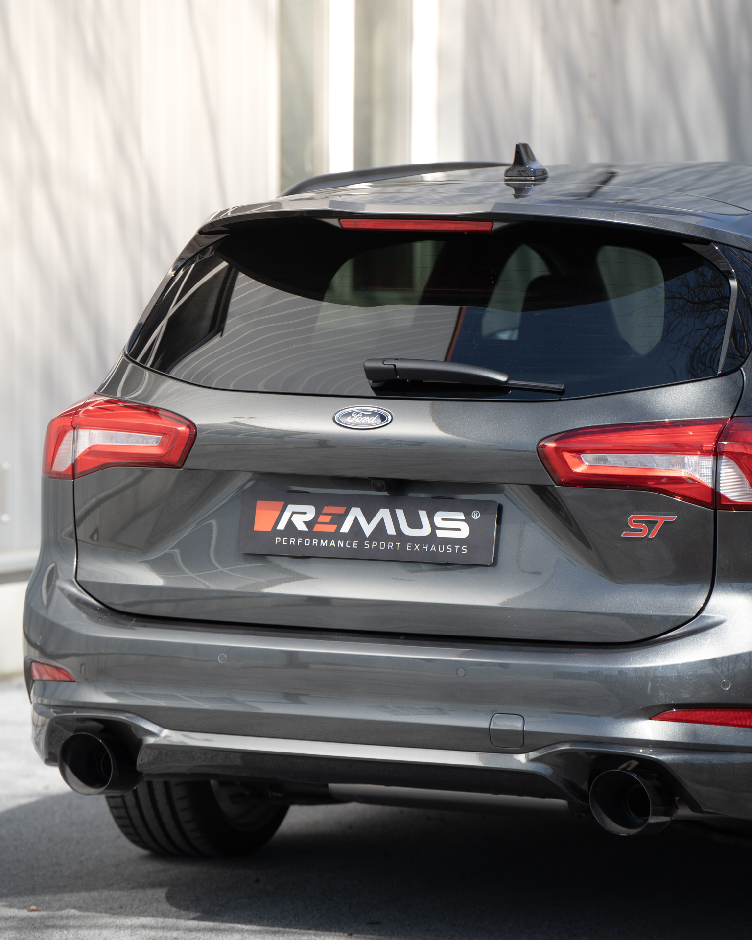 Remus Endschalldämpfer, l/r Anlage, Absorptions-Sportschalldämpfer mittig inkl. Verbindungsrohr (wählbare Endrohre) 3