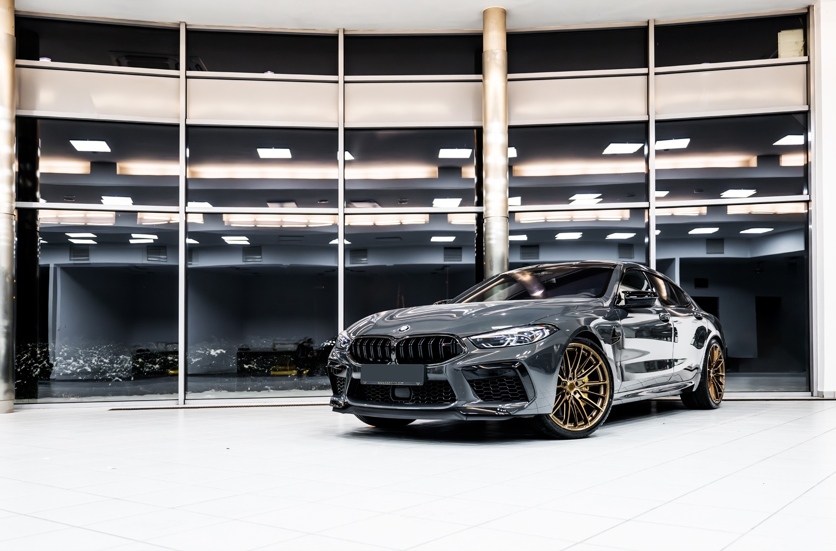 BMW 8 series / M8