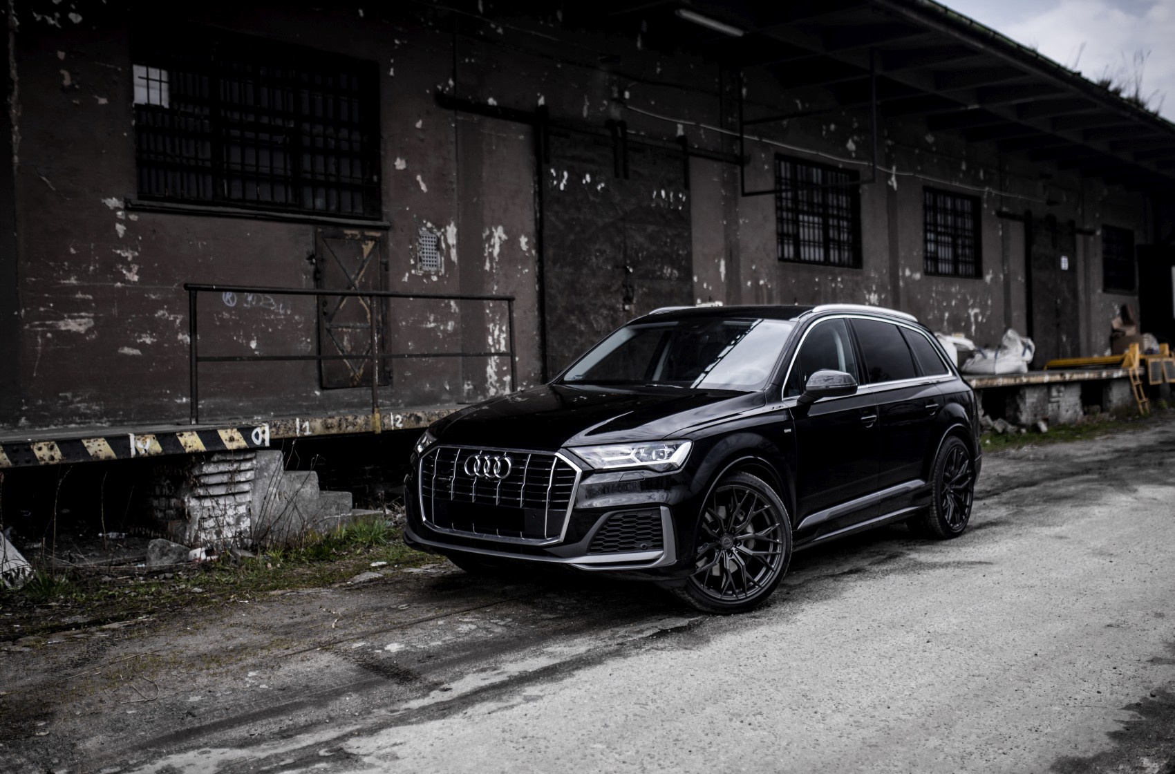 Audi Q7 / SQ7