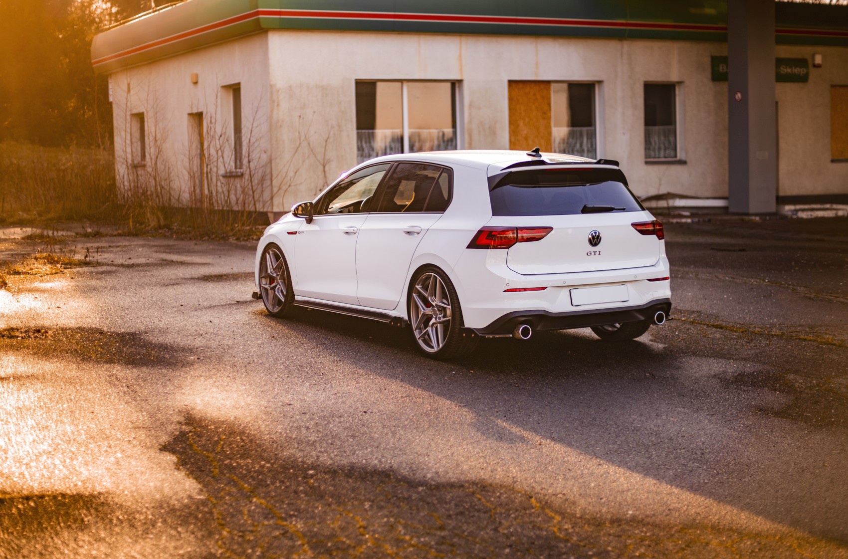 Volkswagen Golf / R / GTI