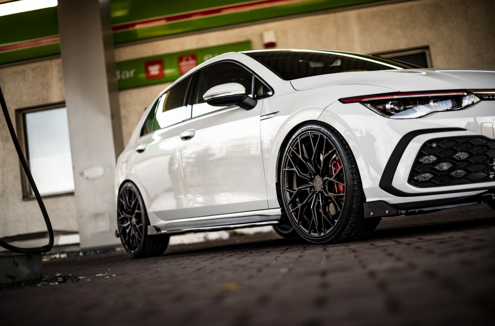 Volkswagen Golf / R / GTI