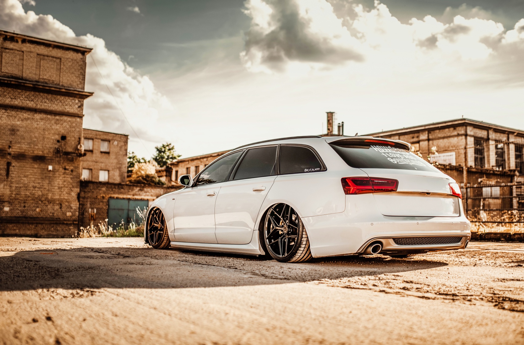 Audi A6 / S6 / RS6