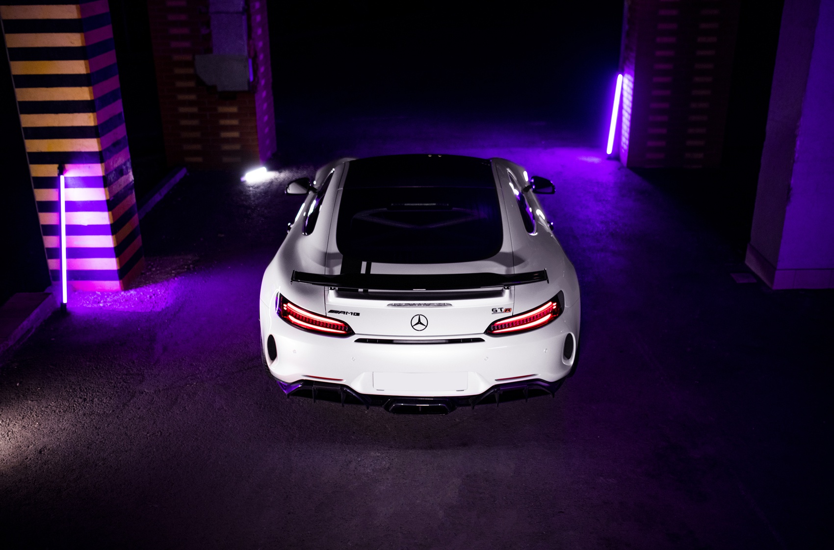 Mercedes-Benz AMG GTR