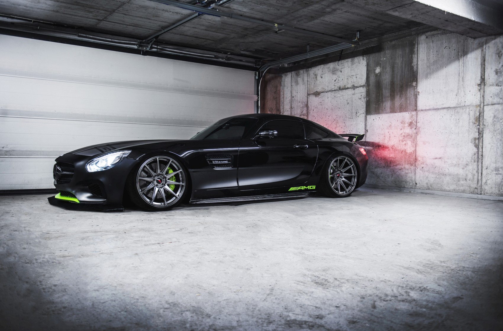 japan-racing-jr11-717-01