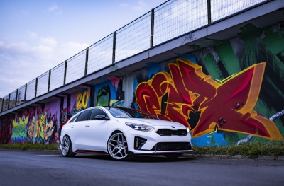 Kia Proceed