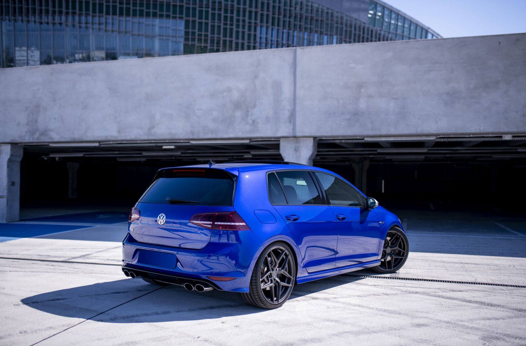 Volkswagen Golf / R / GTI