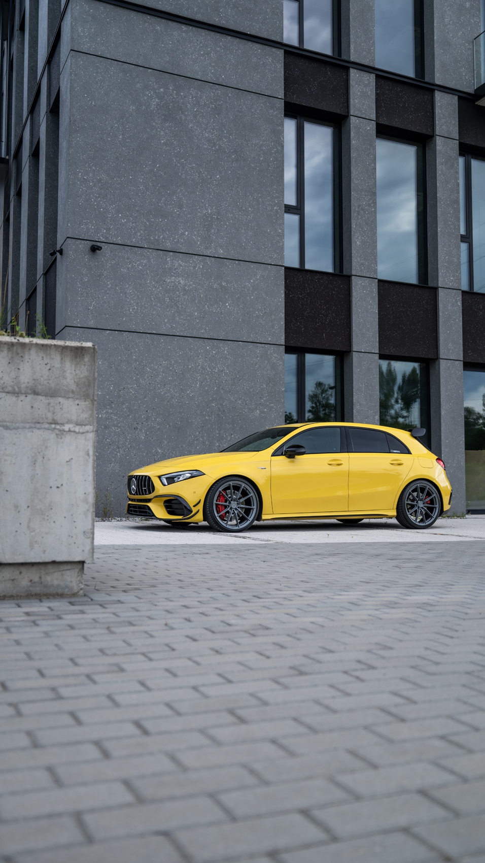 Mercedes A45s AMG