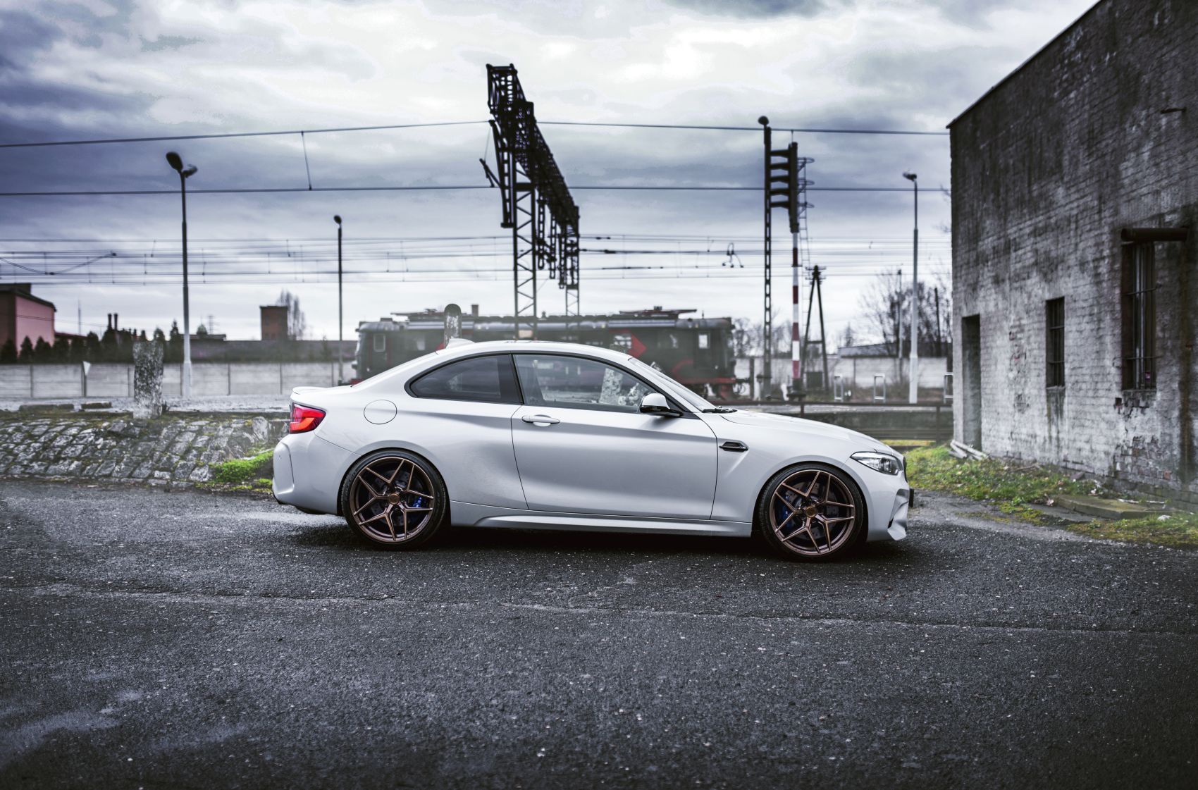 BMW 2 Series / M2